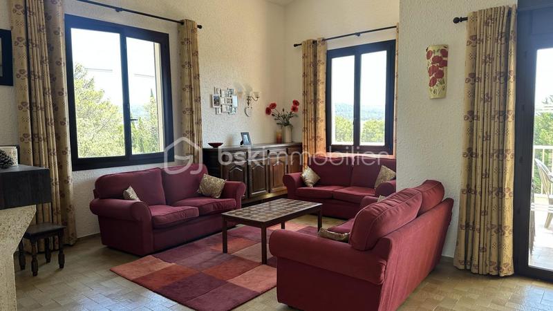 Villa - 130 m² - 6 pièces