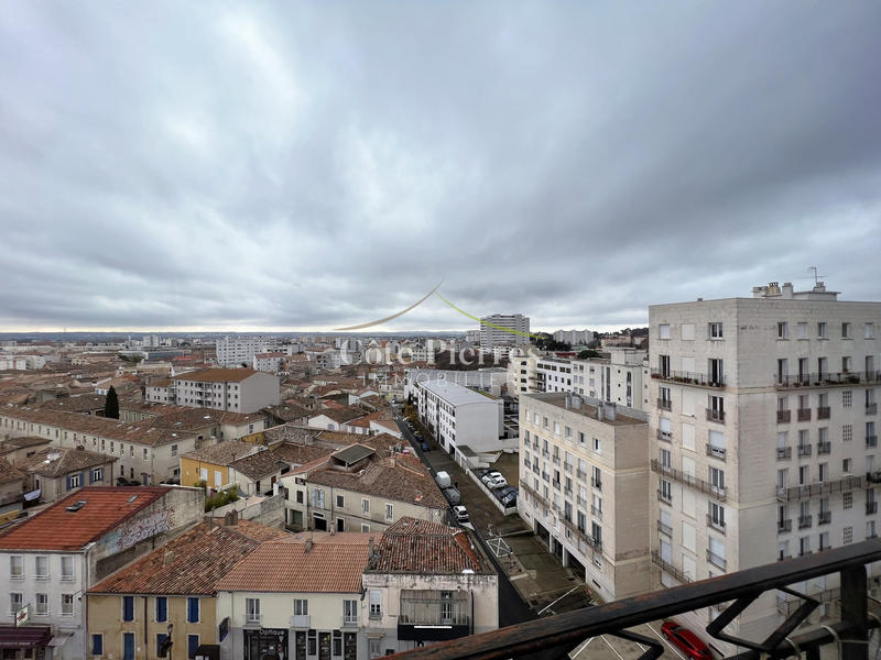 Appartement - 64 m² - 2 pièces