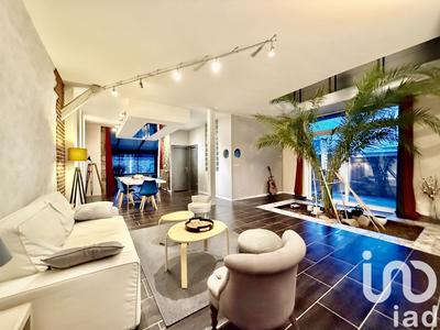 Maison de ville - 278 m² - 7 pièces