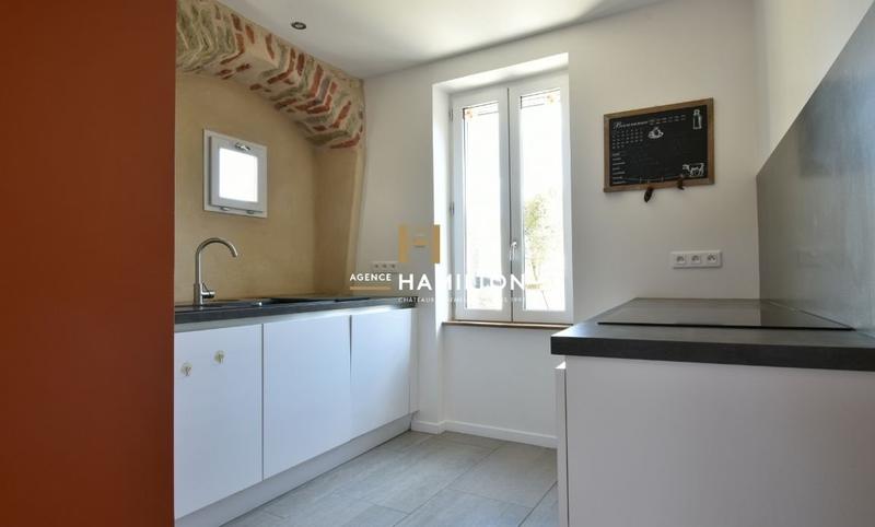 Corps de ferme - 290 m² - 11 pièces