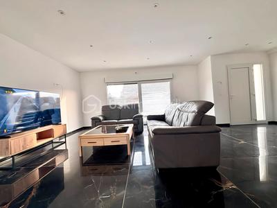 Pavillon - 125 m² - 5 pièces