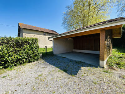 Maison - 102 m² - 5 pièces