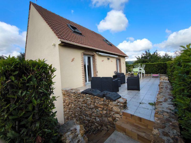 Maison - 102 m² - 5 pièces