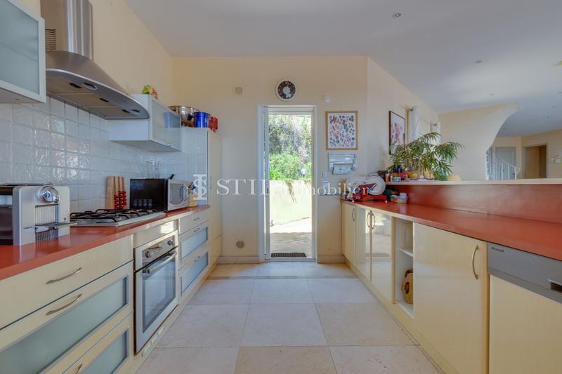 Villa - 280 m² - 7 pièces