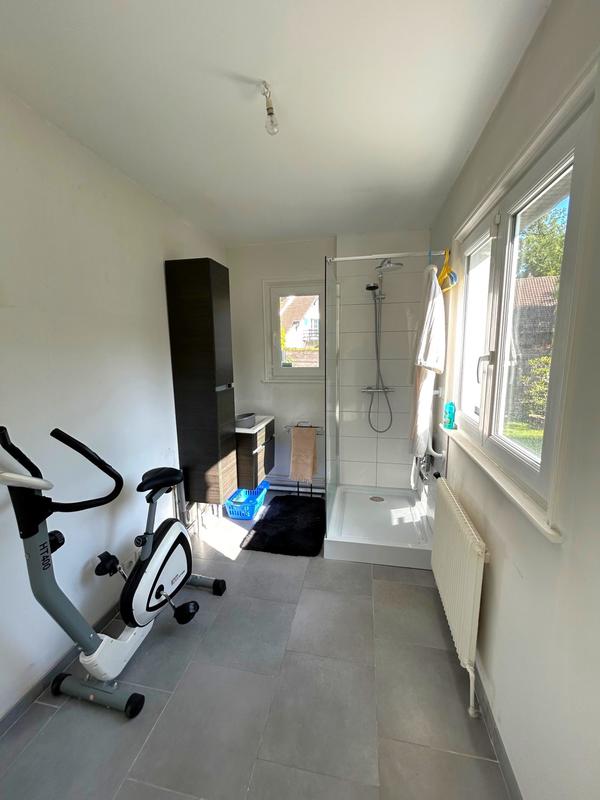 Maison - 180 m² - 6 pièces