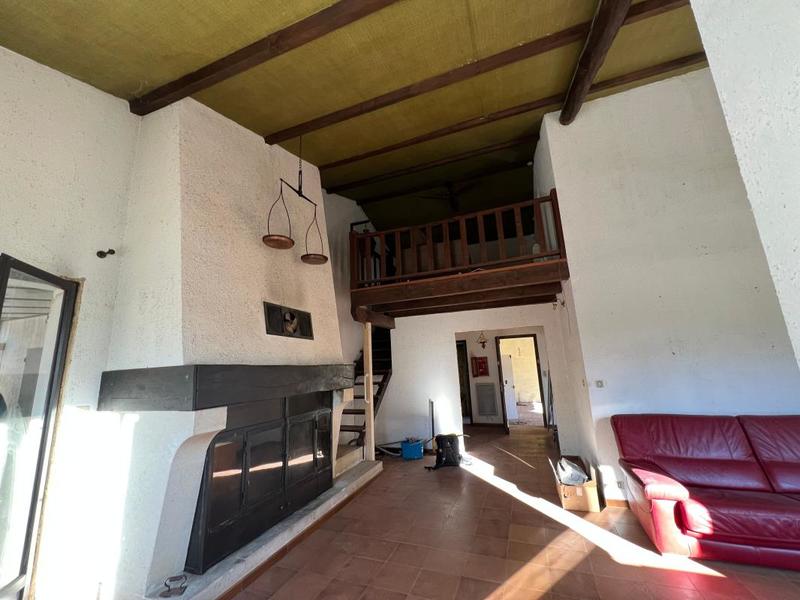 Maison - 180 m² - 6 pièces