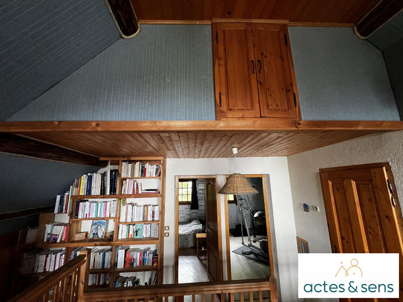 Maison - 110 m² - 5 pièces