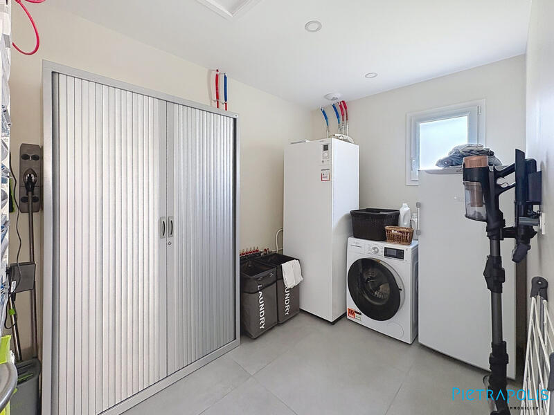 Villa - 137 m² - 5 pièces