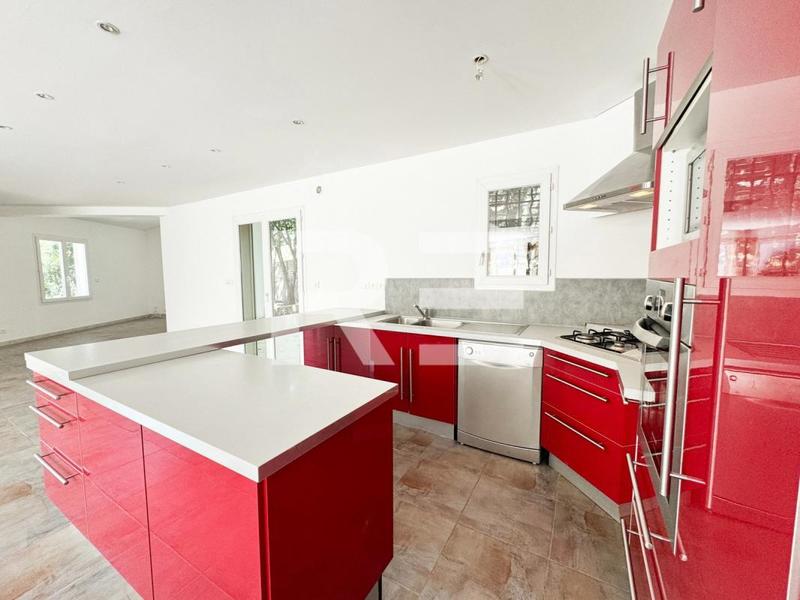 Villa - 144 m² - 5 pièces