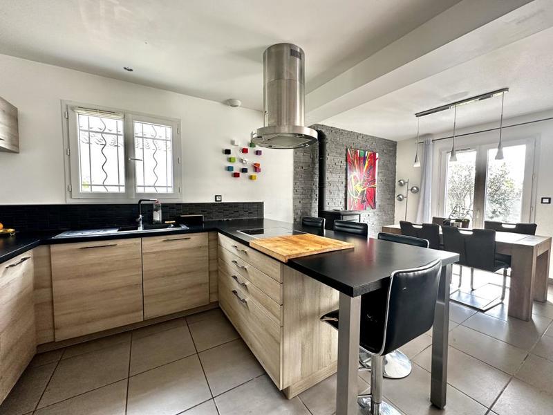 Maison - 100 m² - 5 pièces