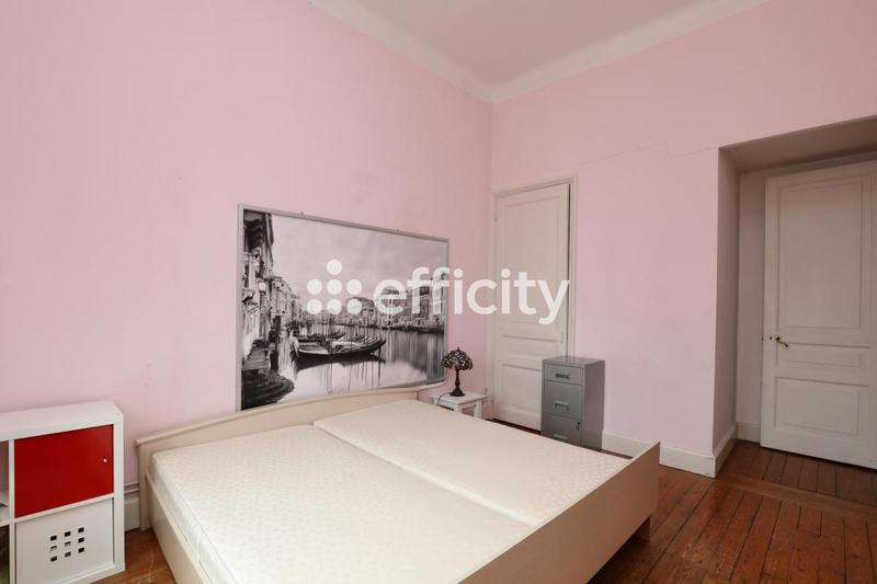 Appartement - 125 m² - 4 pièces