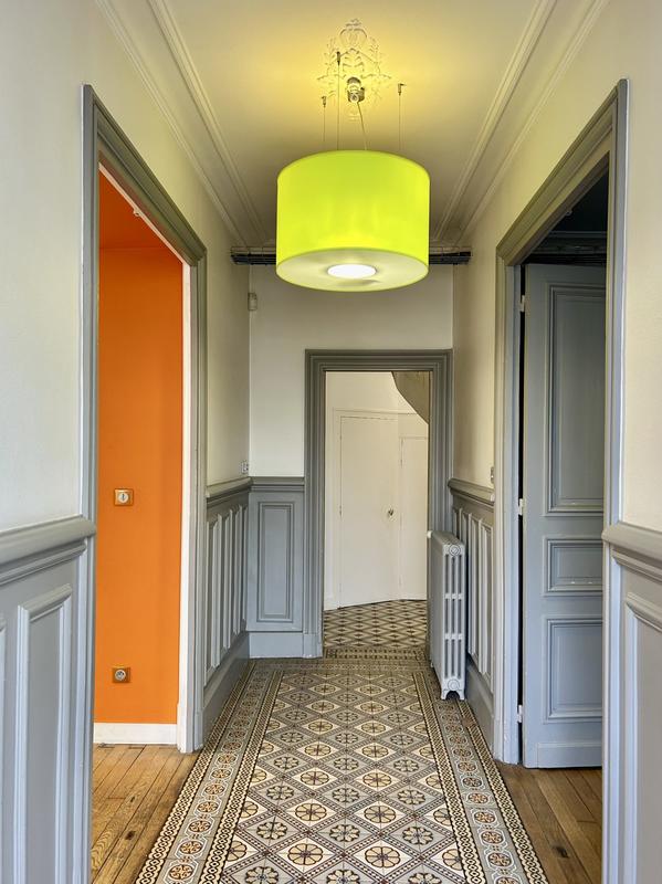 Maison - 195 m² - 8 pièces