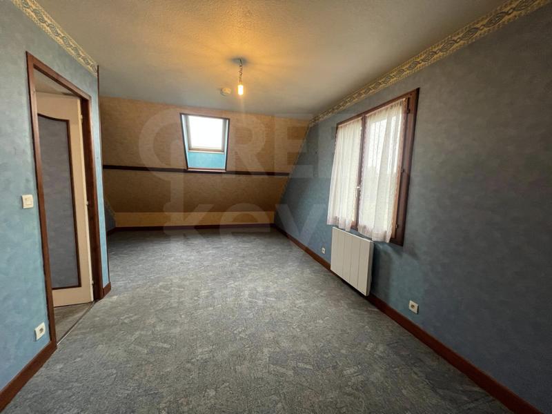 Maison - 141 m² - 7 pièces