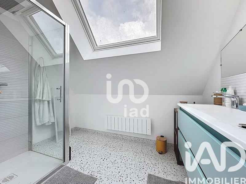 Maison - 180 m² - 5 pièces