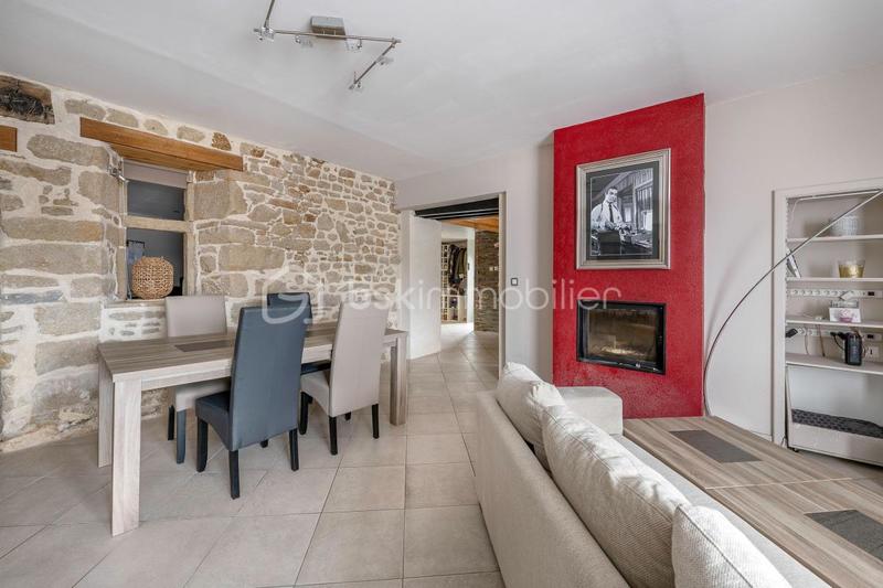 Maison - 134 m² - 6 pièces