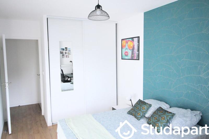Chambre - 13 m² - 1 pièce