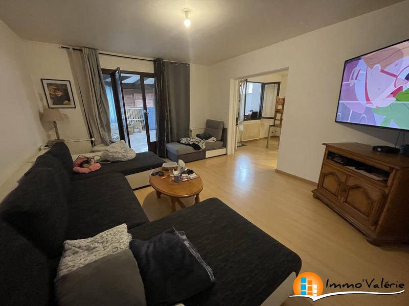 Maison - 185 m² - 6 pièces