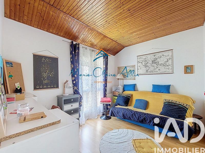 Maison - 104 m² - 4 pièces