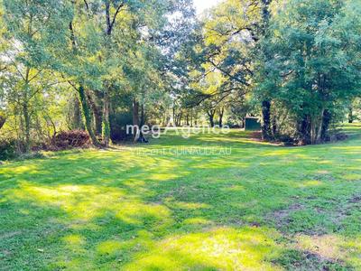 Terrain de loisirs - 9 232 m²