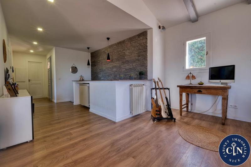 Maison - 157 m² - 5 pièces