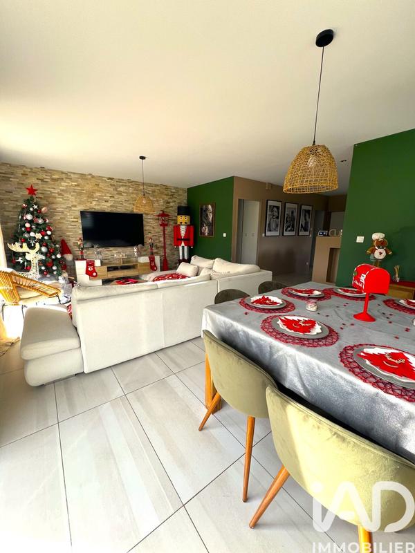 Maison - 122 m² - 5 pièces