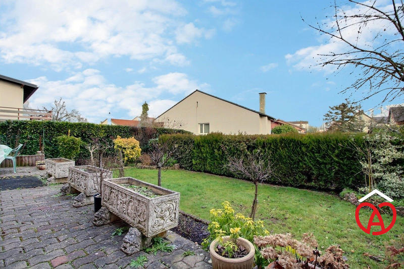 Maison - 111 m² - 6 pièces