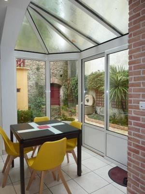 Maison - 180 m² - 8 pièces