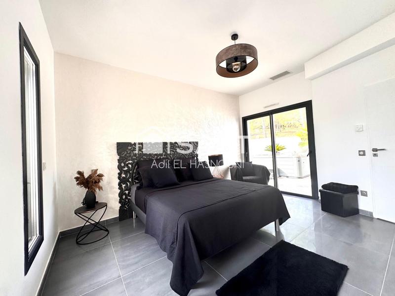 Maison - 148 m² - 6 pièces