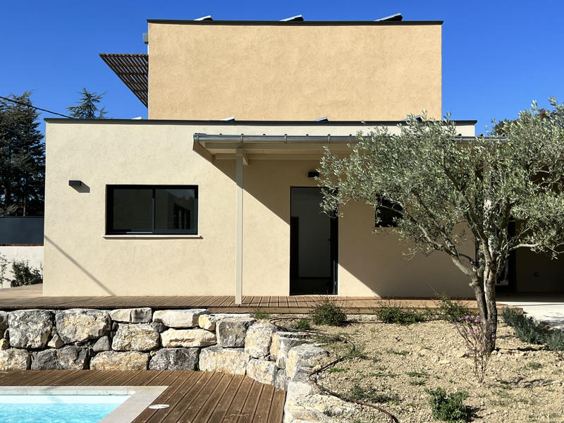 Maison - 145 m² - 5 pièces