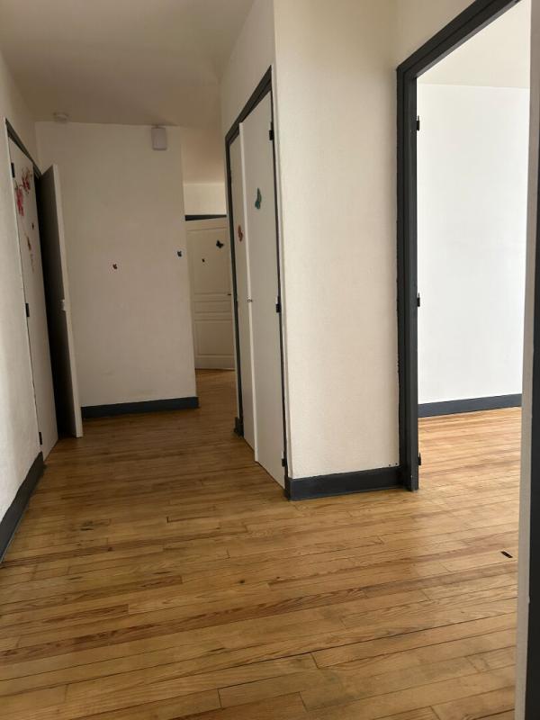 Immeuble - 238 m² - 8 pièces