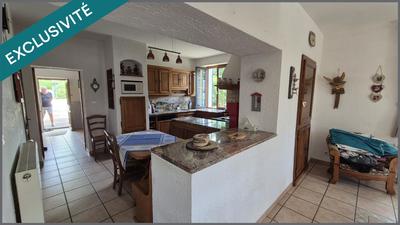 Maison - 185 m² - 6 pièces