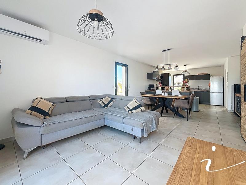 Maison - 88 m² - 4 pièces