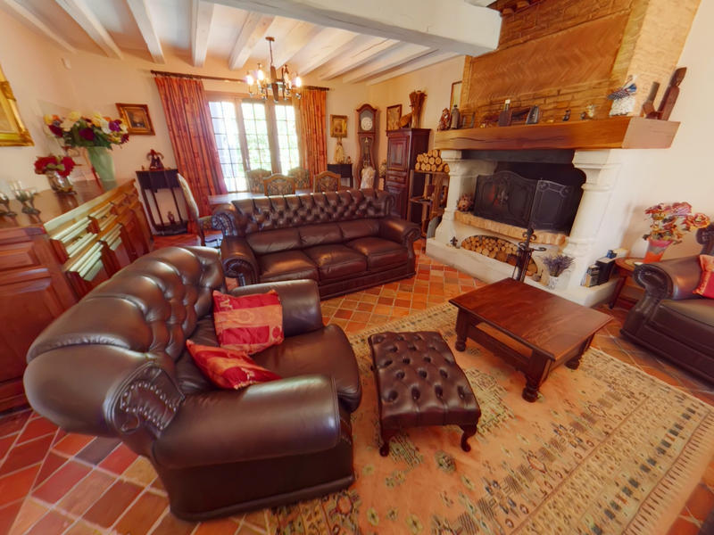 Maison - 150 m² - 5 pièces