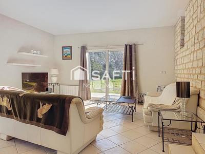 Maison - 180 m² - 5 pièces