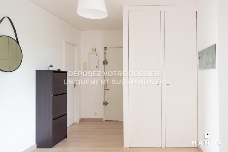 Chambre - 10 m² - 5 pièces