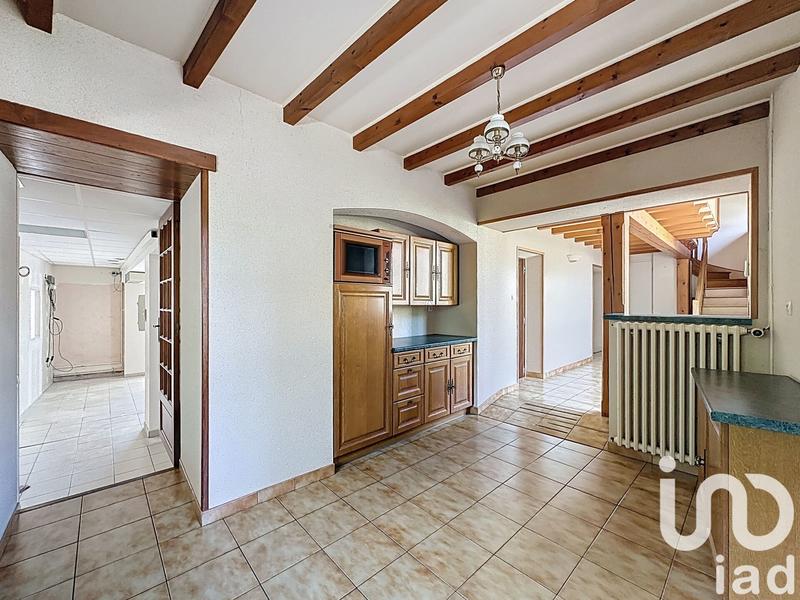 Maison - 235 m² - 6 pièces