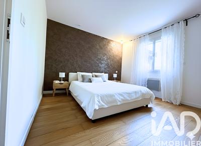 Maison - 118 m² - 5 pièces