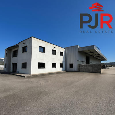 Local d'activités - 770 m²