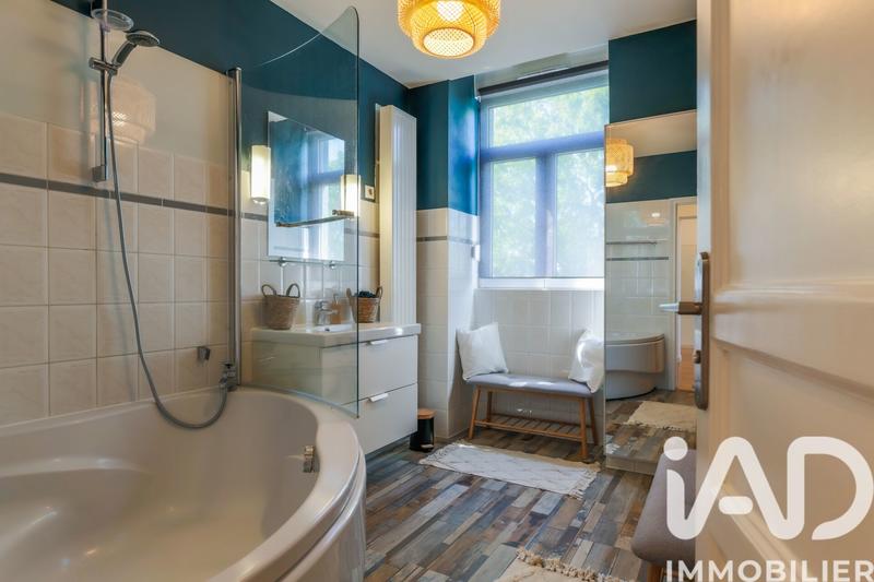 Appartement - 98 m² - 5 pièces