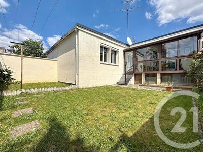 Maison - 65 m² - 4 pièces