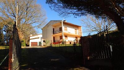 Maison - 328 m² - 8 pièces