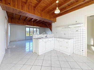 Maison - 110 m² - 5 pièces