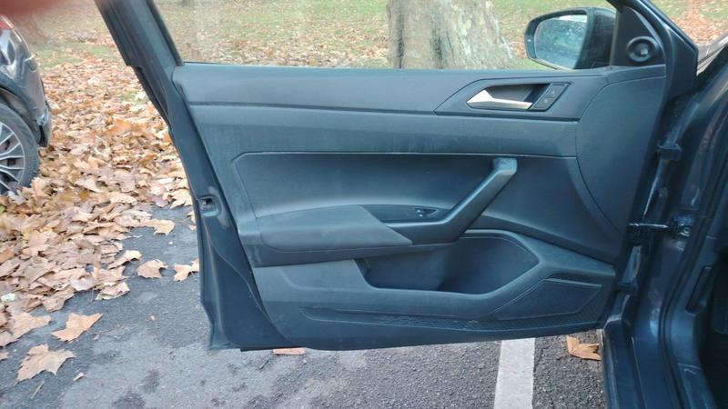 Volkswagen Polo 1.0 65 First Edition