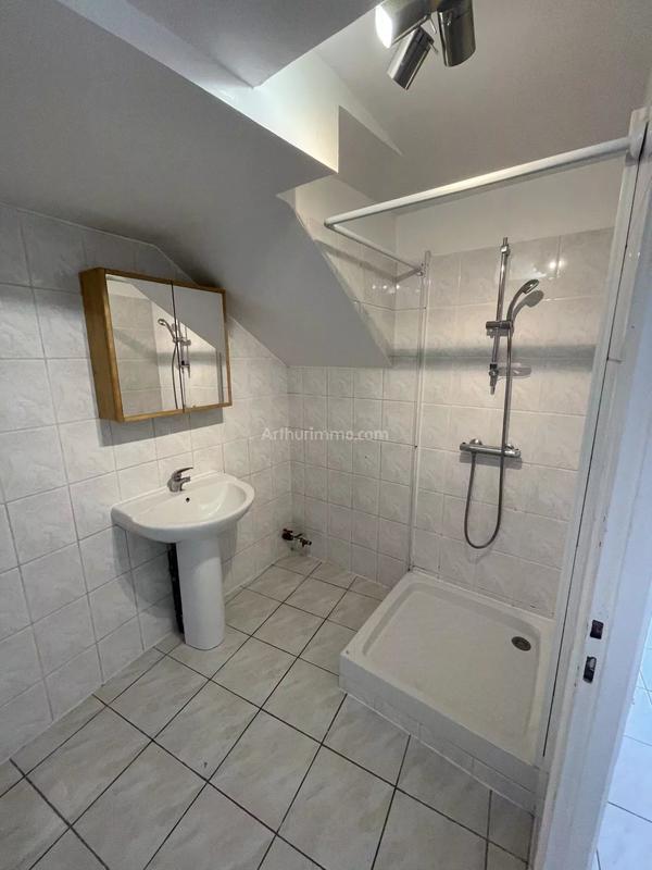 Appartement - 95 m² - 6 pièces