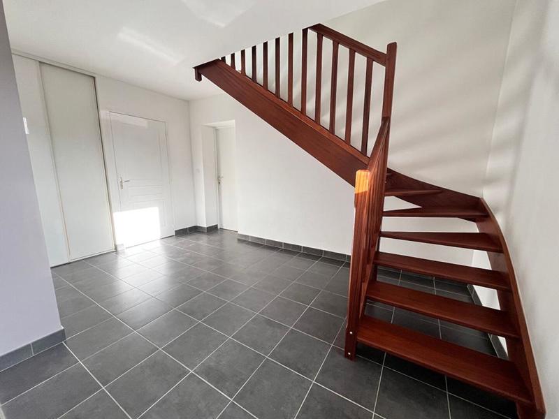 Maison - 92 m² - 4 pièces