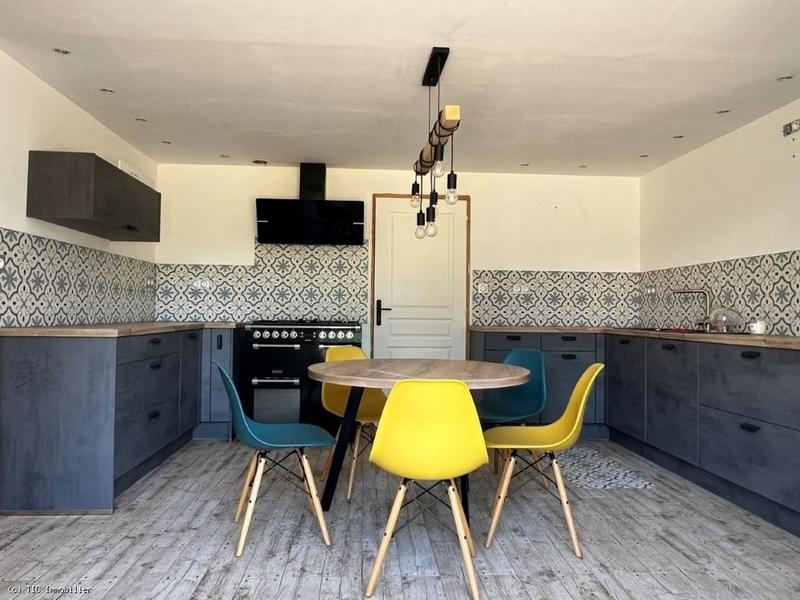 Maison - 146 m² - 6 pièces