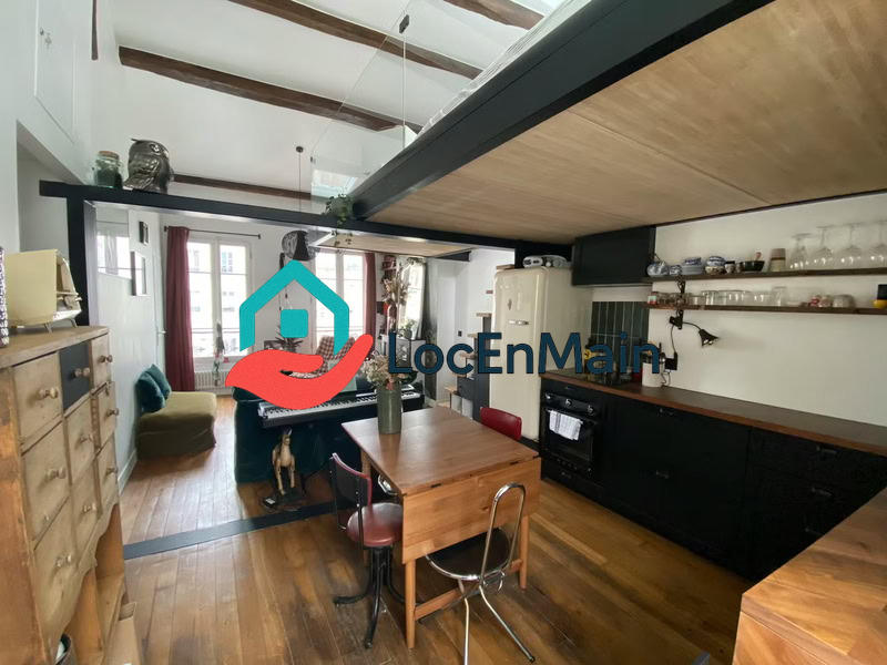 Studio - 30 m² - 1 pièce