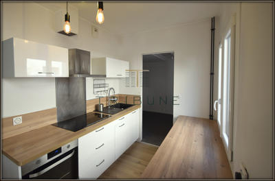 Maison - 97 m² - 4 pièces