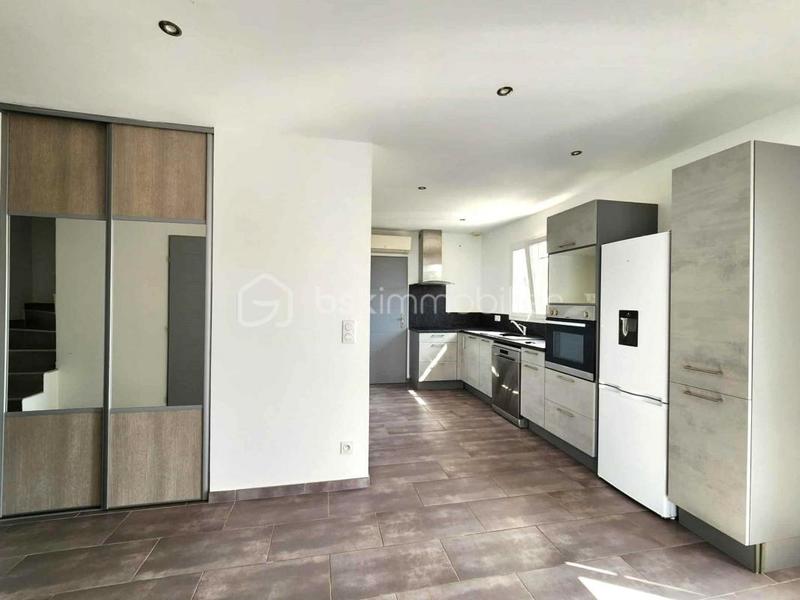 Villa - 106 m² - 4 pièces