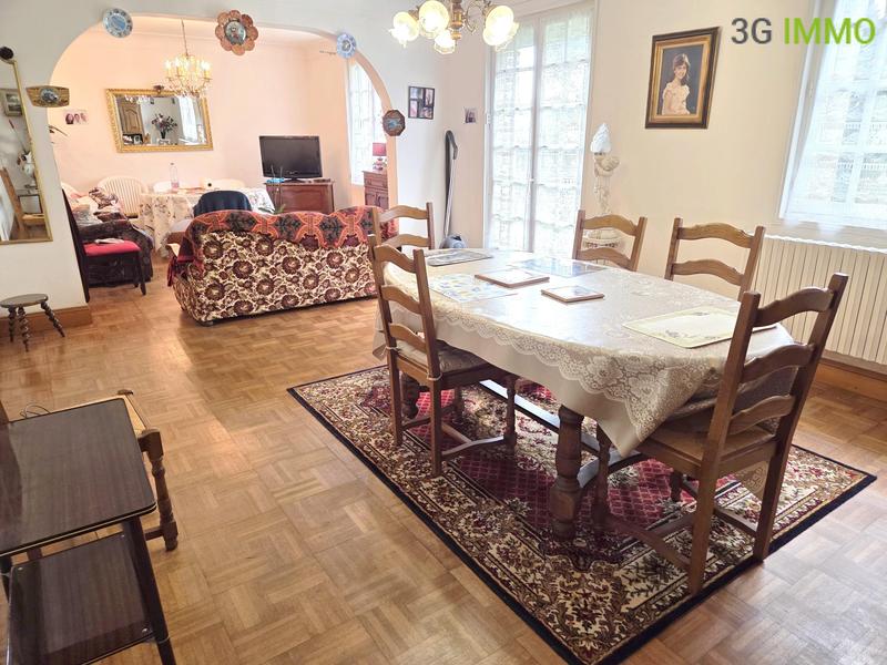 Maison - 114 m² - 5 pièces